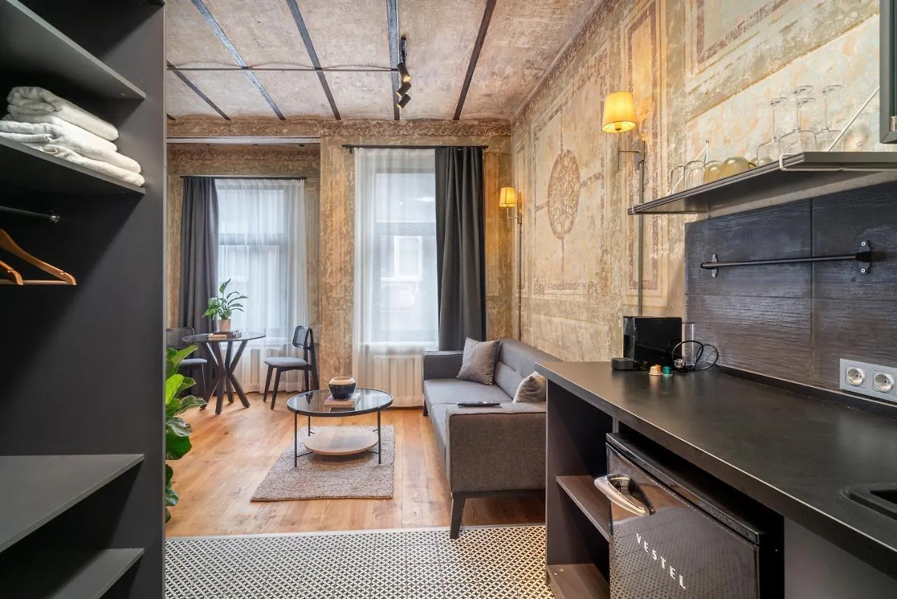 Urban Quarters - Bueklue Han Istanbul Aparthotel