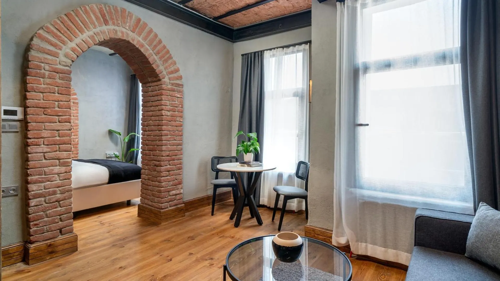 Urban Quarters - Bueklue Han Istanboel